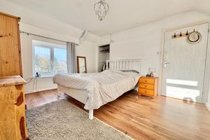 Cottage Bedroom- click for photo gallery